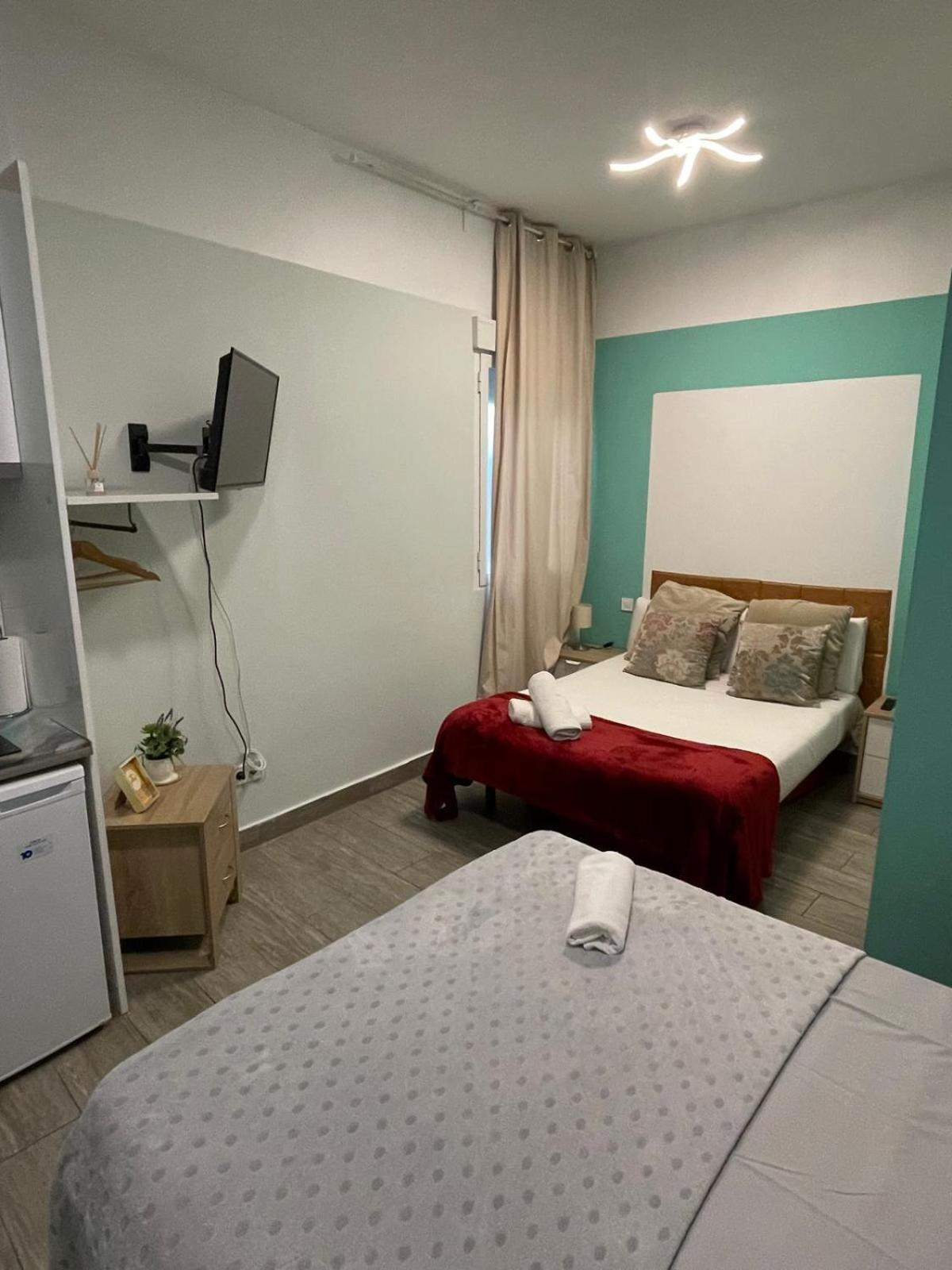 Apartment In The Center Of Мадрид Екстериор снимка